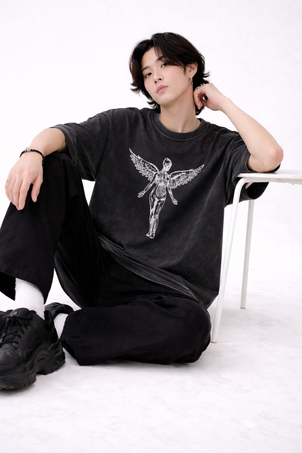 nirvana sitting model